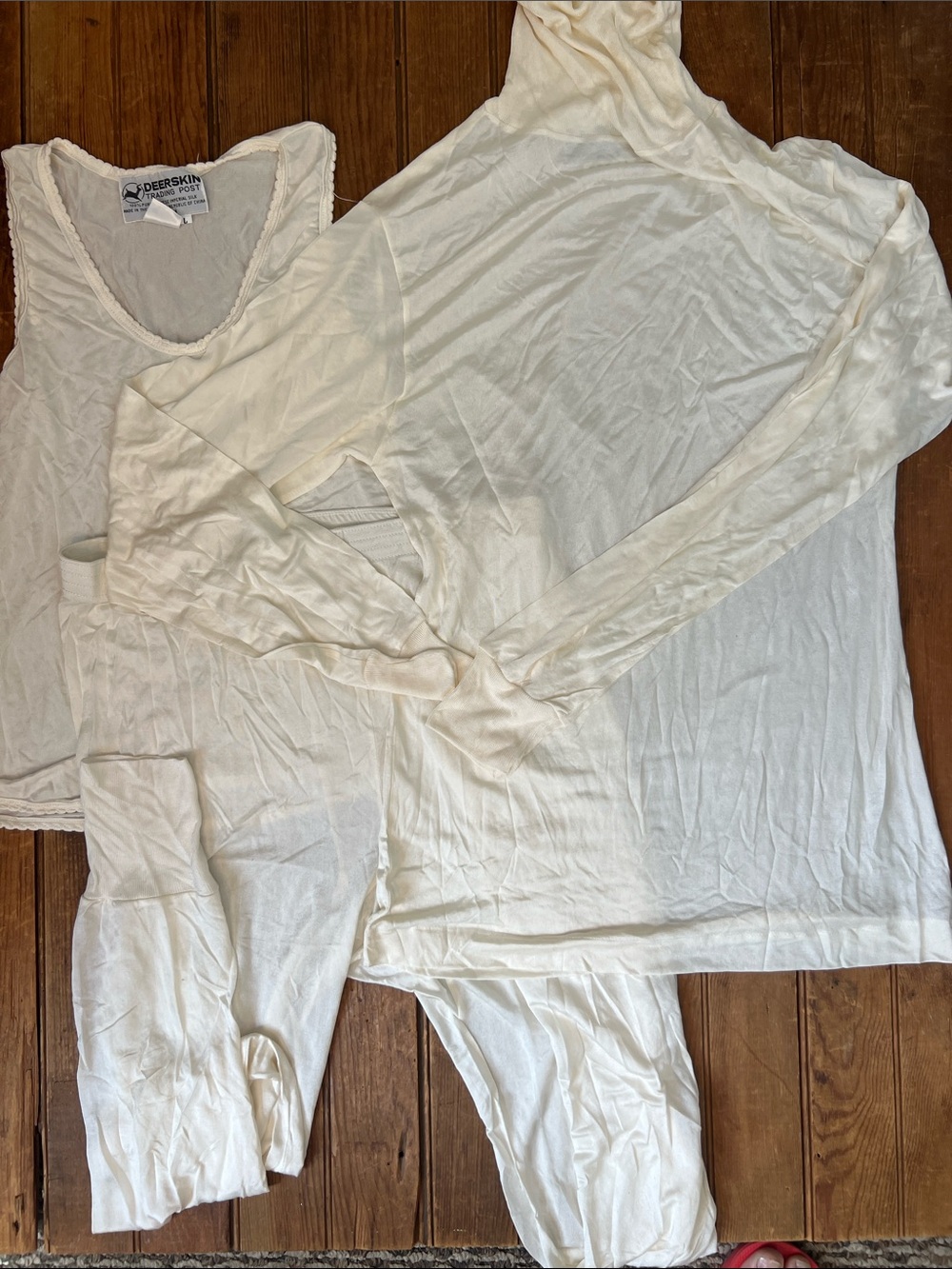 Vintage 80s Women's Silk long underwear set of 3 Cream size large